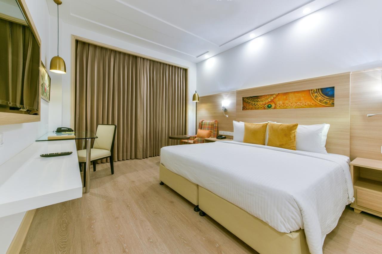 Lemon Tree Hotel Jammu Exterior photo